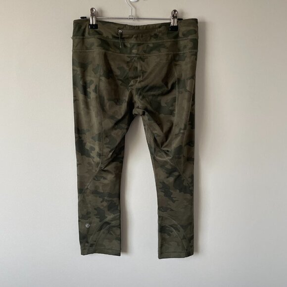 LULULEMON Run Inspire Crop II *All Luxtreme Camo Fatigue Green 6 - Picture 3 of 8
